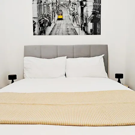 Apartment Happiness *